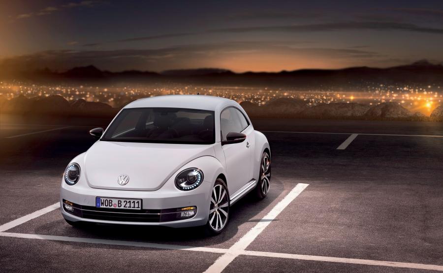  Volkswagen Beetle 2011 года  (фото 11 из 16)